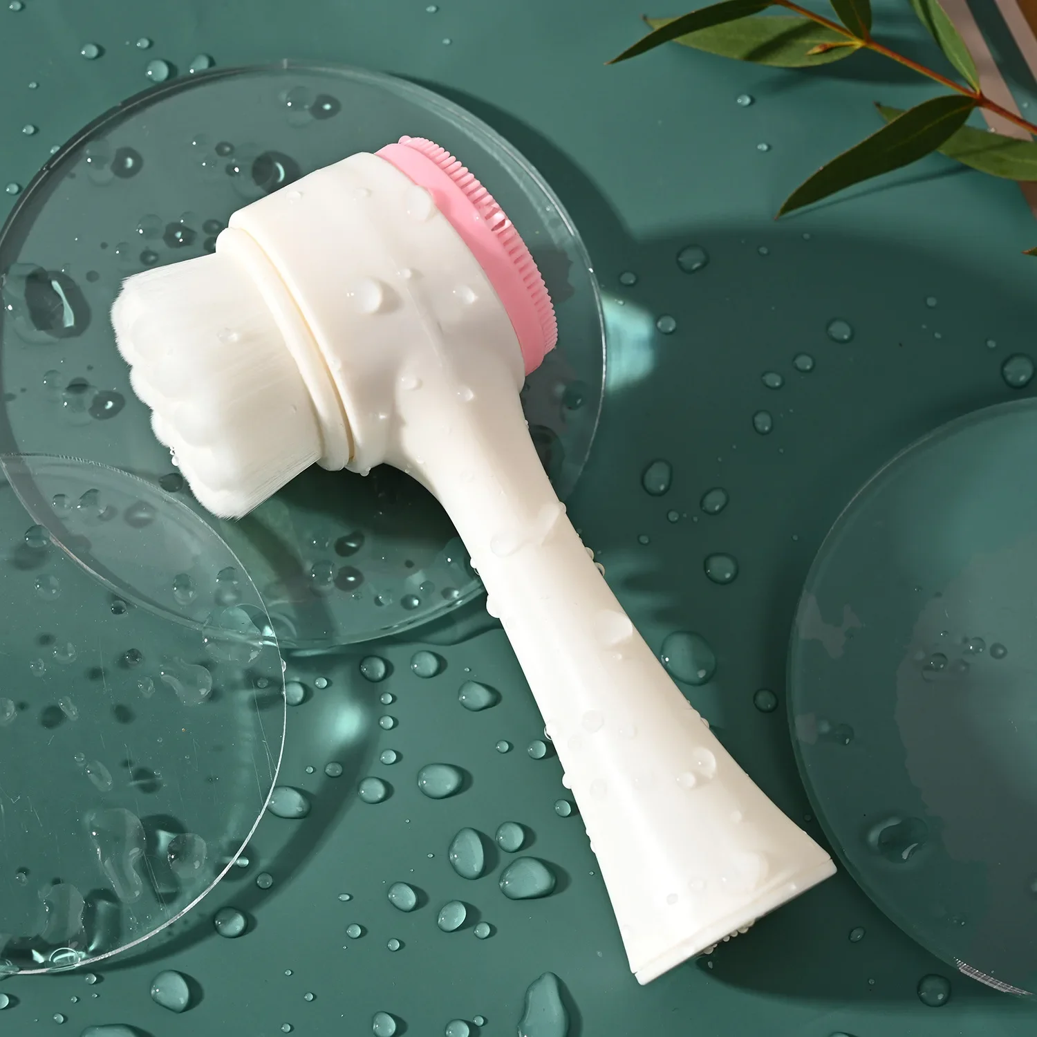 Brosse nettoyante pour le visa - Silicone Face Scrubber Electric avis et prix